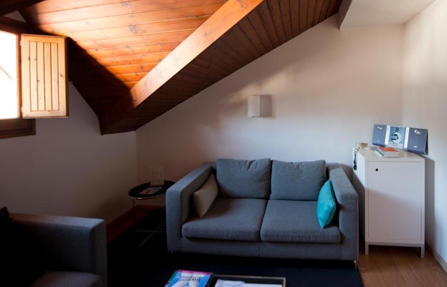 Apartamentos Pessets Adelaida Sort Exterior foto